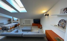 Elia Loft