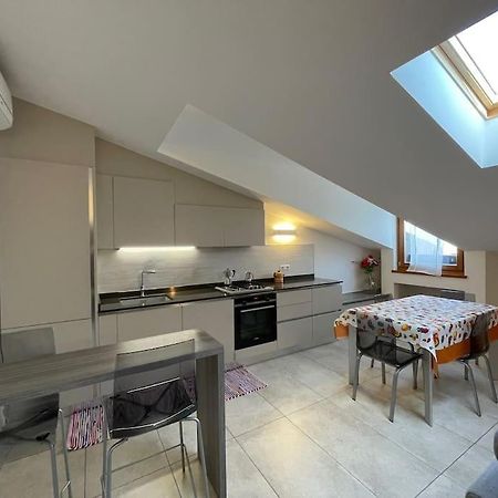 Appartamento Elia Loft Riva del Garda Esterno foto