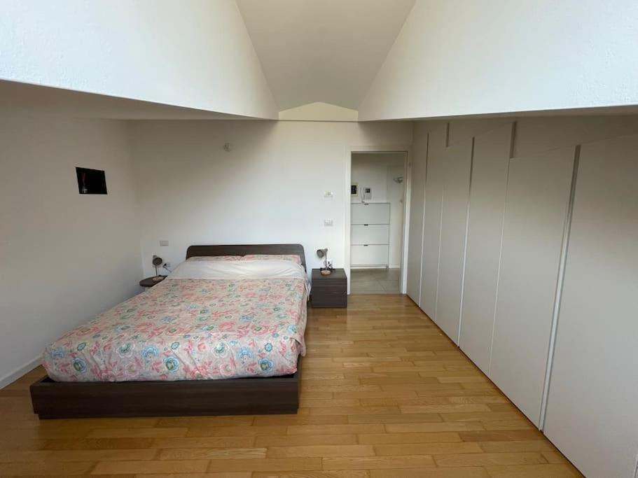 Appartamento Elia Loft Riva del Garda Esterno foto