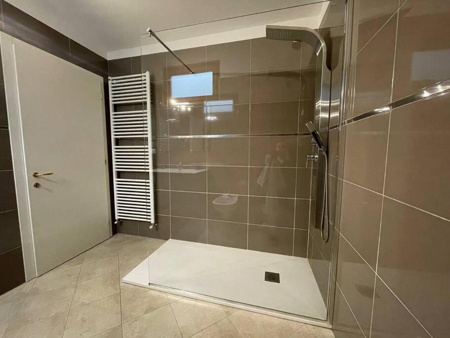 Appartamento Elia Loft Riva del Garda Esterno foto